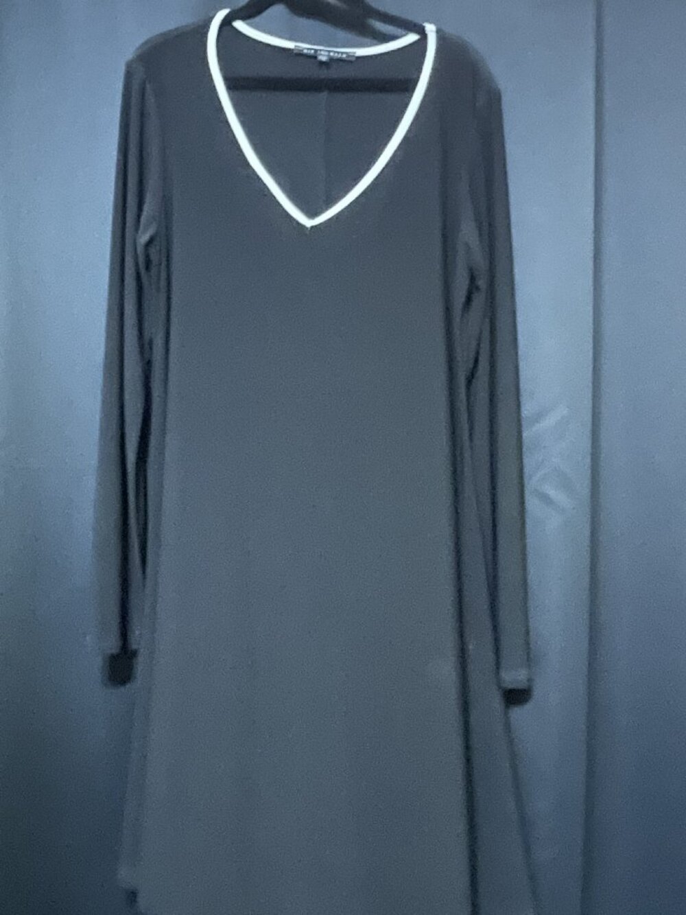 Nik & Nash – Long Sleeve – Flowy Women’s Dress